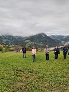 Marjanca Deželak, predsednica Društva kmečkih žena Rosa pri zahvaljevanju vsem, ki so pomagali